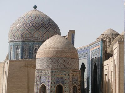 Uzbekistan207 Samarkand mausoleum complex.JPG