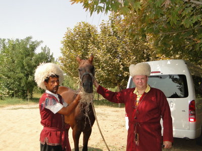 turkmenistan21 horse farm.JPG