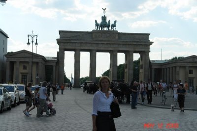 Brandenburg gate.JPG