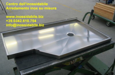 piatto base doccia in acciaio inox costruito a mano su misura_1_1.jpg