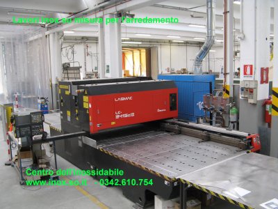 Laboratorio lavorazione acciaio inox su misura laser