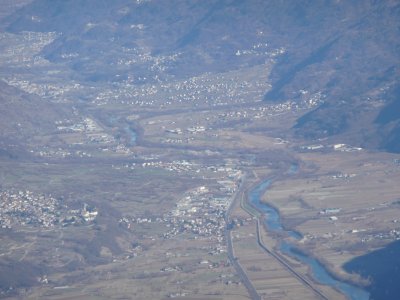Il fondovalle e il fiume Adda tra Ardenno e Sondrio