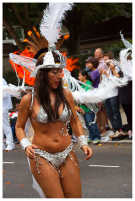 NOTTINGHILL CARNIVAL 2012- GLORIOUS GIRLS