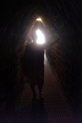 INTERIOR DE LA PIRAMIDE