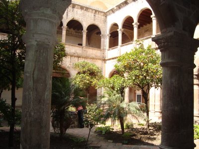 Claustro mayor