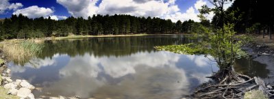 Le lac Creno en Corse(  regarder en version original)