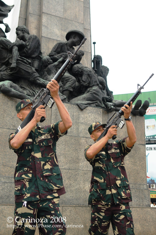 21 gun salute / tribute