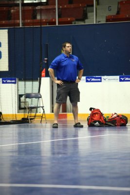 Only the best shag balls for Team Ontario - former National Team libero Dustin Reid