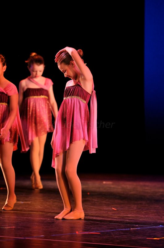Danielles Dance Recital 6-26-10 0103a.JPG