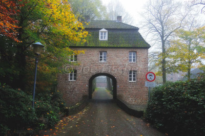 Chateau Holtmuhle 11-04-08 0014