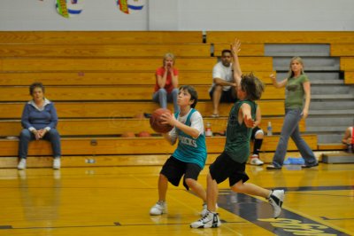 Jonathon's B-Ball Playoff Game 1 3-7-09 0088