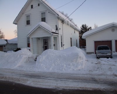 snow banks Dec 17.jpg