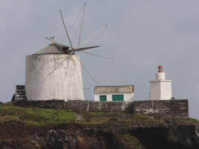 Windmill at Villa do Corvo
