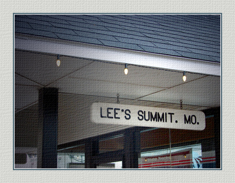 Lees Summit Station