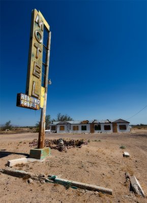 Motel In The Mojave