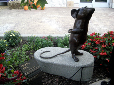 Mouse Sculpture