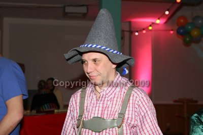 comp_0034_4uak2009.jpg