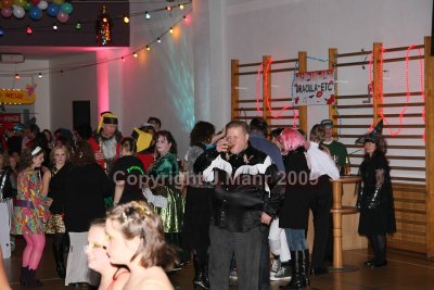 comp_0047_4uak2009.jpg