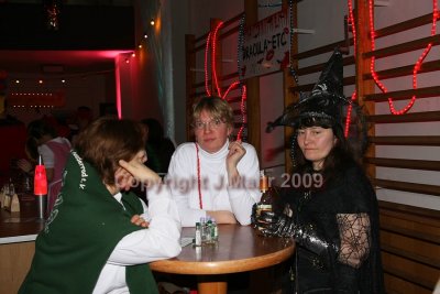 comp_0058_4uak2009.jpg