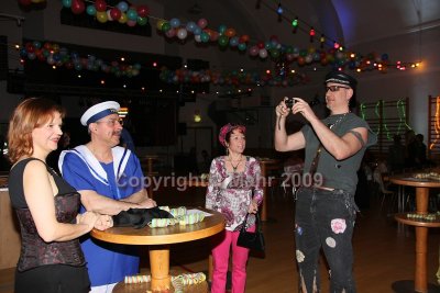 comp_0076_4uak2009.jpg