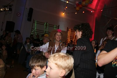 comp_0107_4uak2009.jpg