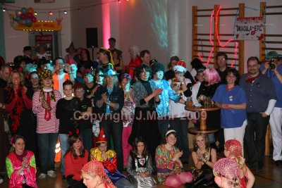 comp_0126_4uak2009.jpg