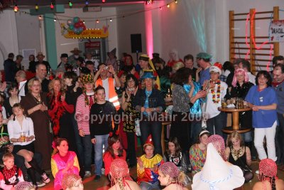 comp_0131_4uak2009.jpg