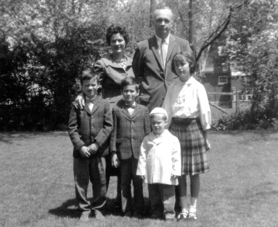 The Bristows, Simcoe St. N., Oshawa 1961 (Denise, Dudley, Duncan, Eric, Stephen & Sheila)