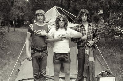 Bill Cox, Steve Jones & Eric Bristow Camping