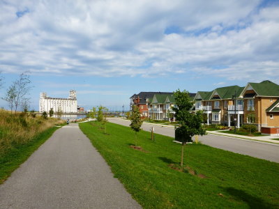 The Shipyards - trails to Collingwood Harbour