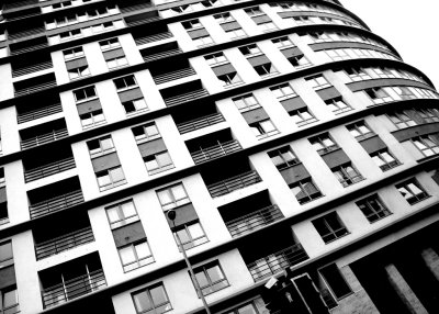 June 29 2010: Modern Living