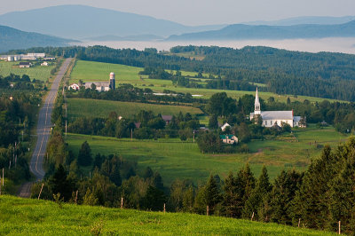 Petit matin sur St-Venant, Estrie, 2010