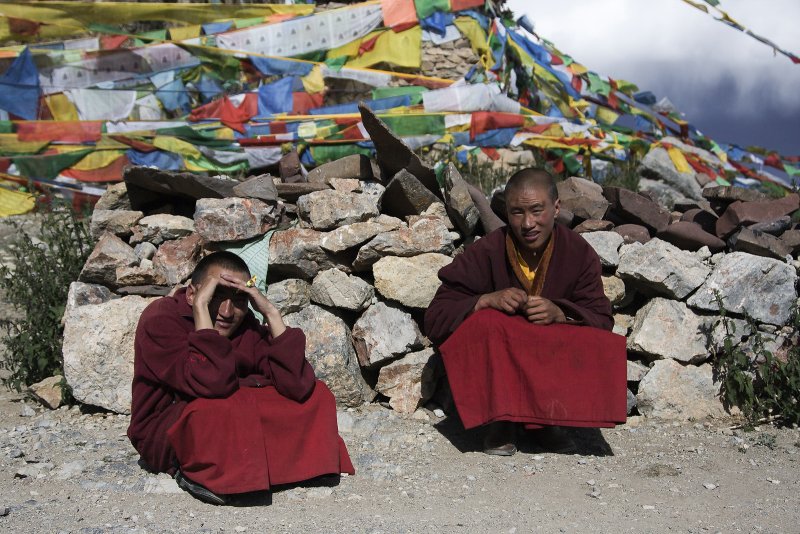 Monks near the lake of Namtso