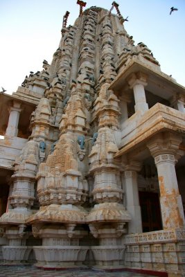 Bhandeshwar Jain temple