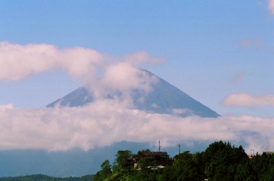 Gunung Agun