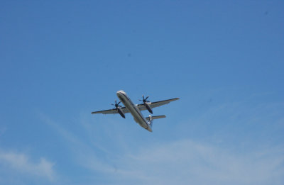 airplanes_balloons_and__other_flying_things