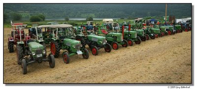 tractors-8552-sm.JPG