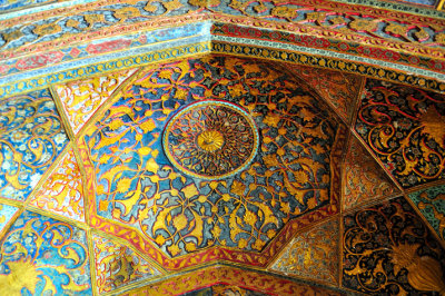 Inside Sikandra, Ceiling Detail