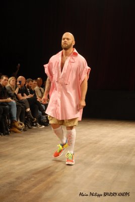 W. VAN BEIRENDOONCK