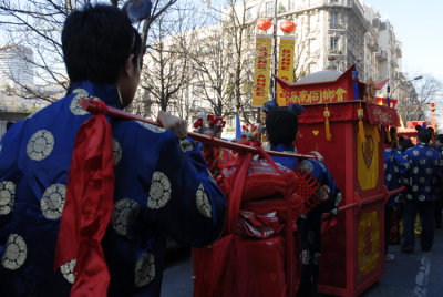 February 2008 - Procession of Chinese New Year's day - Avenue d'Ivry 75013
