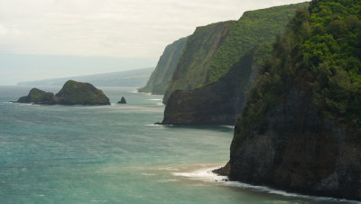 Pololu Valley Lookout