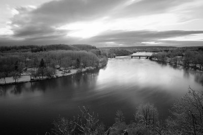 LEE_2457_bw_sm.jpg