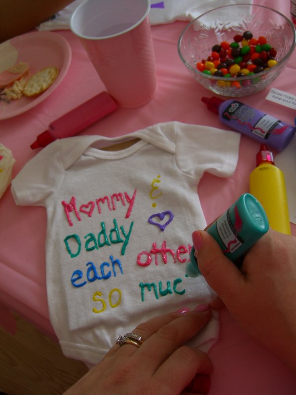 Mommys Onesie Art