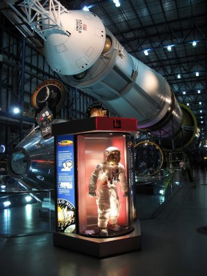 Apollo/Saturn V Center