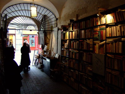 Book Seller Florianska