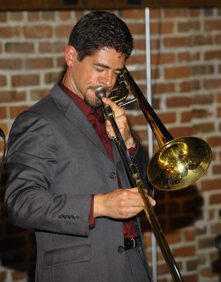 Trombone 11 x 14.jpg