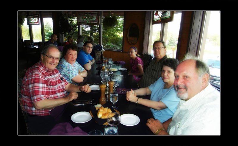 2009 - Kens Relatives - Neebing Road House Restaurant