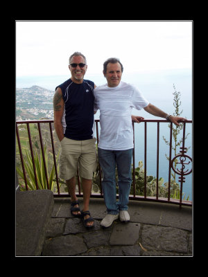 2009 - Jose Manuel & John - Cabo Giro (589 metres above sea level - 2nd Highest sea cliff in the world)