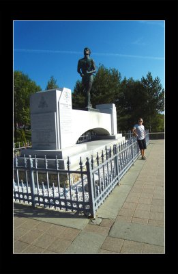 2009 - Terry Fox Monument