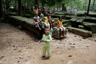 Angkor Wat - a Cambodian family